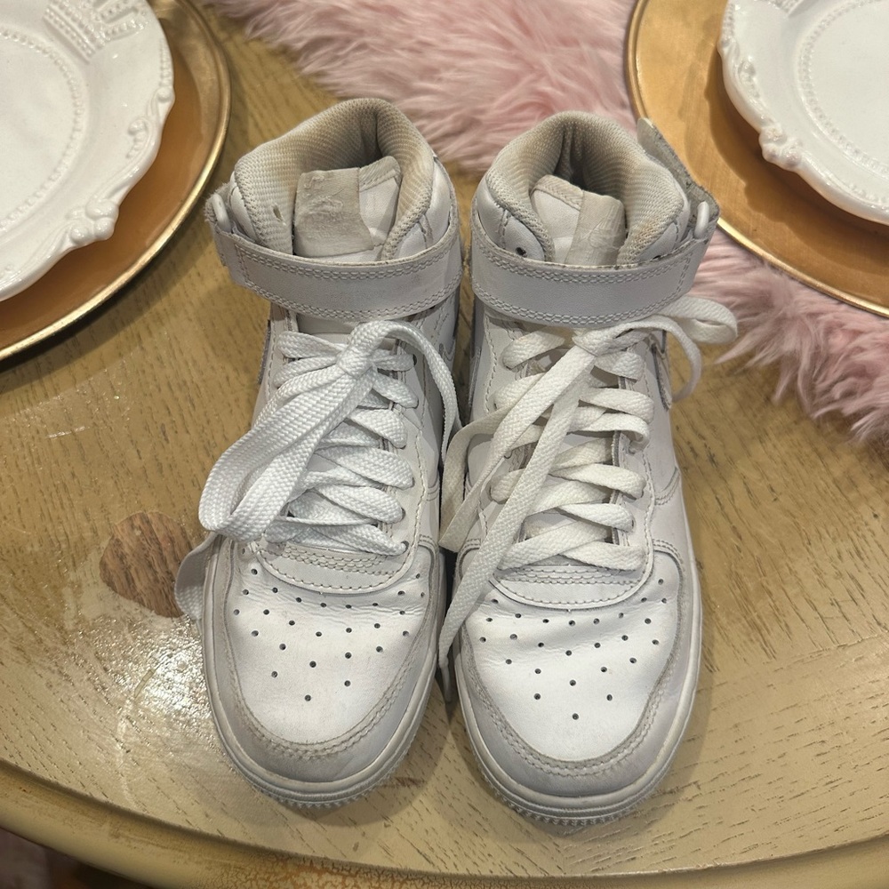 Kids High-Top White Sneakers Nike Air Force 1